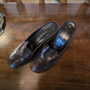 Via Spiga Dark Brown Croc-Embossed Leather Slip-On Mules